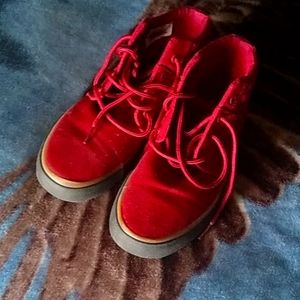 Design By Jean's High Top Sneakers Big Girls  Size 5 Color Burgundy